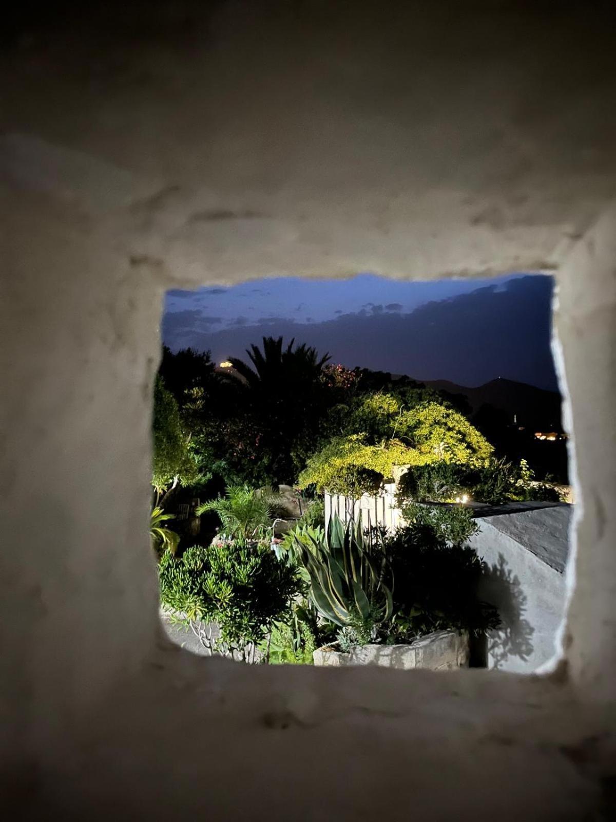 法维尼亚纳Il Giardino Della Falena别墅 外观 照片